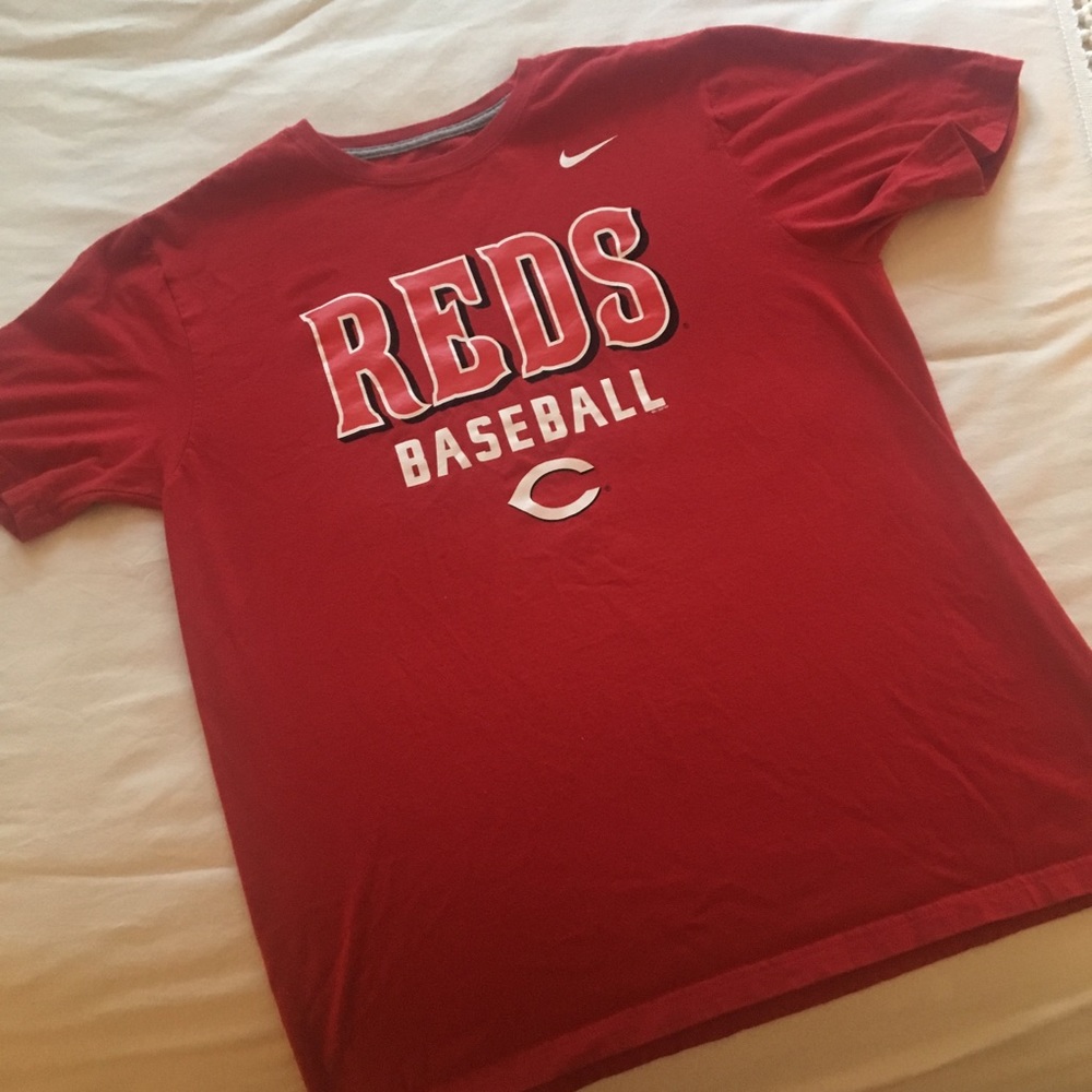 Cincinnati Reds Baseball Nike T shirt